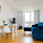 Apartment Shortstaypoland Grzybowska B167 *