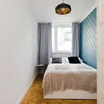 Shortstaypoland Grzybowska B167 *
