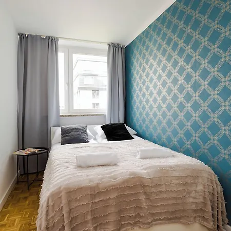 Shortstaypoland Grzybowska B167 *