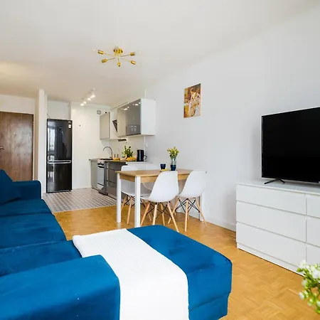 Shortstaypoland Grzybowska B167 *